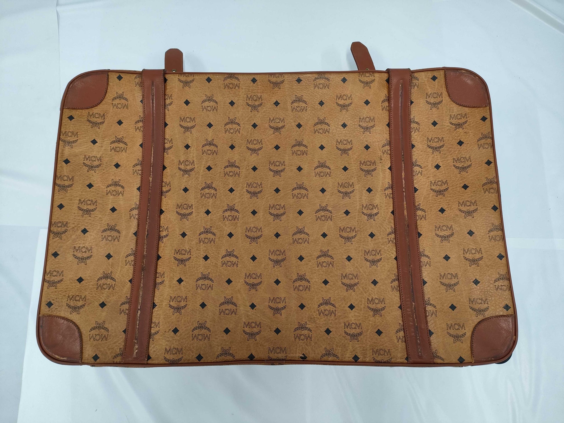 MCM travel bag with broken handle