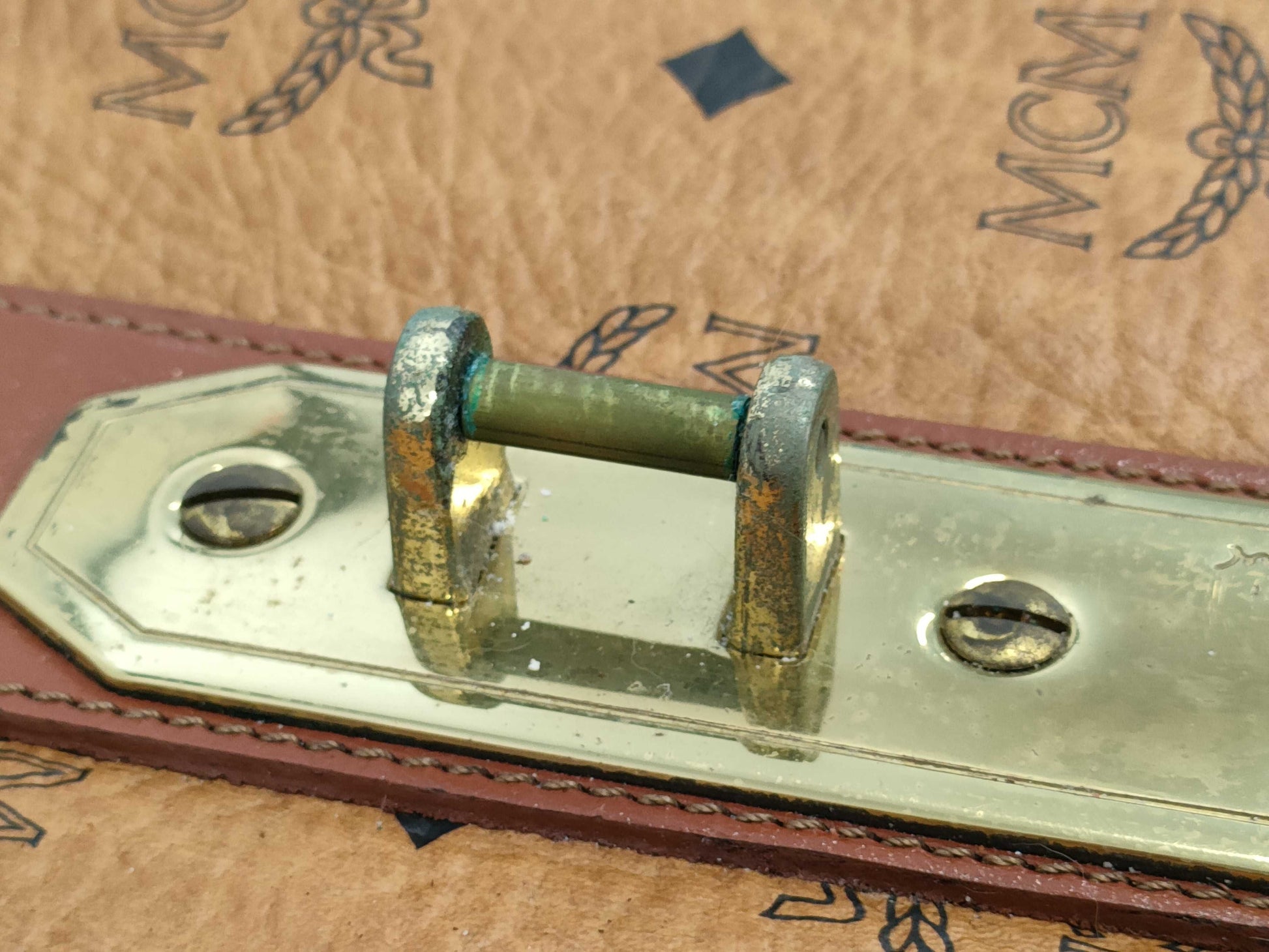 MCM travel bag with broken handle