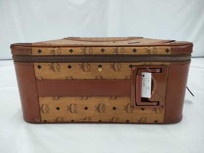 MCM travel bag with broken handle