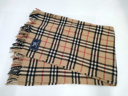 Burberrys Nova Check Knee Blanket Scarf