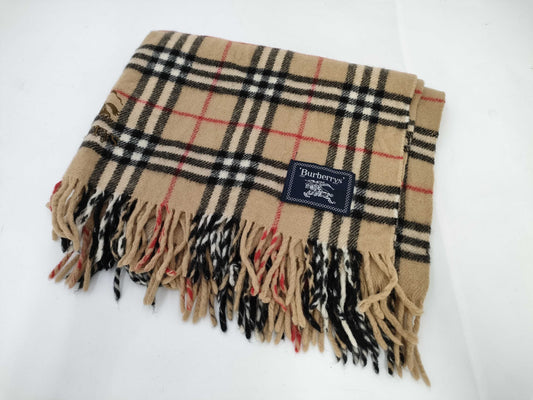 Burberrys Nova Check Knee Blanket Scarf