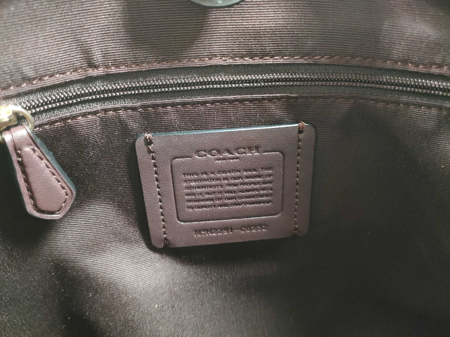 COACH Signature C6232 Tote Bag