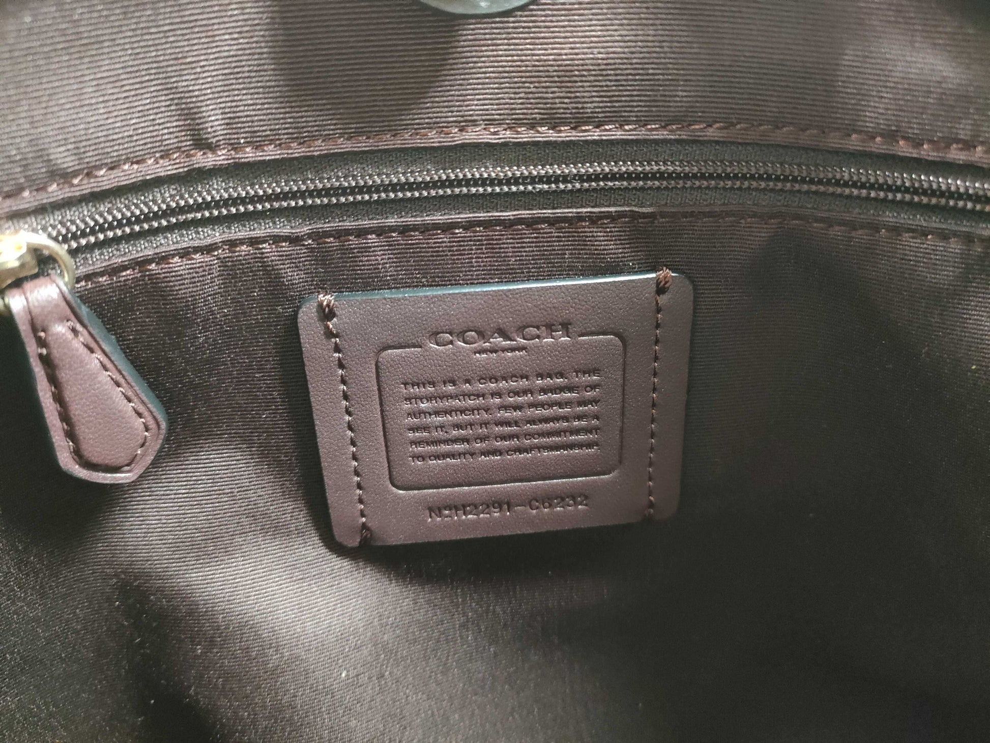 COACH Signature C6232 Tote Bag