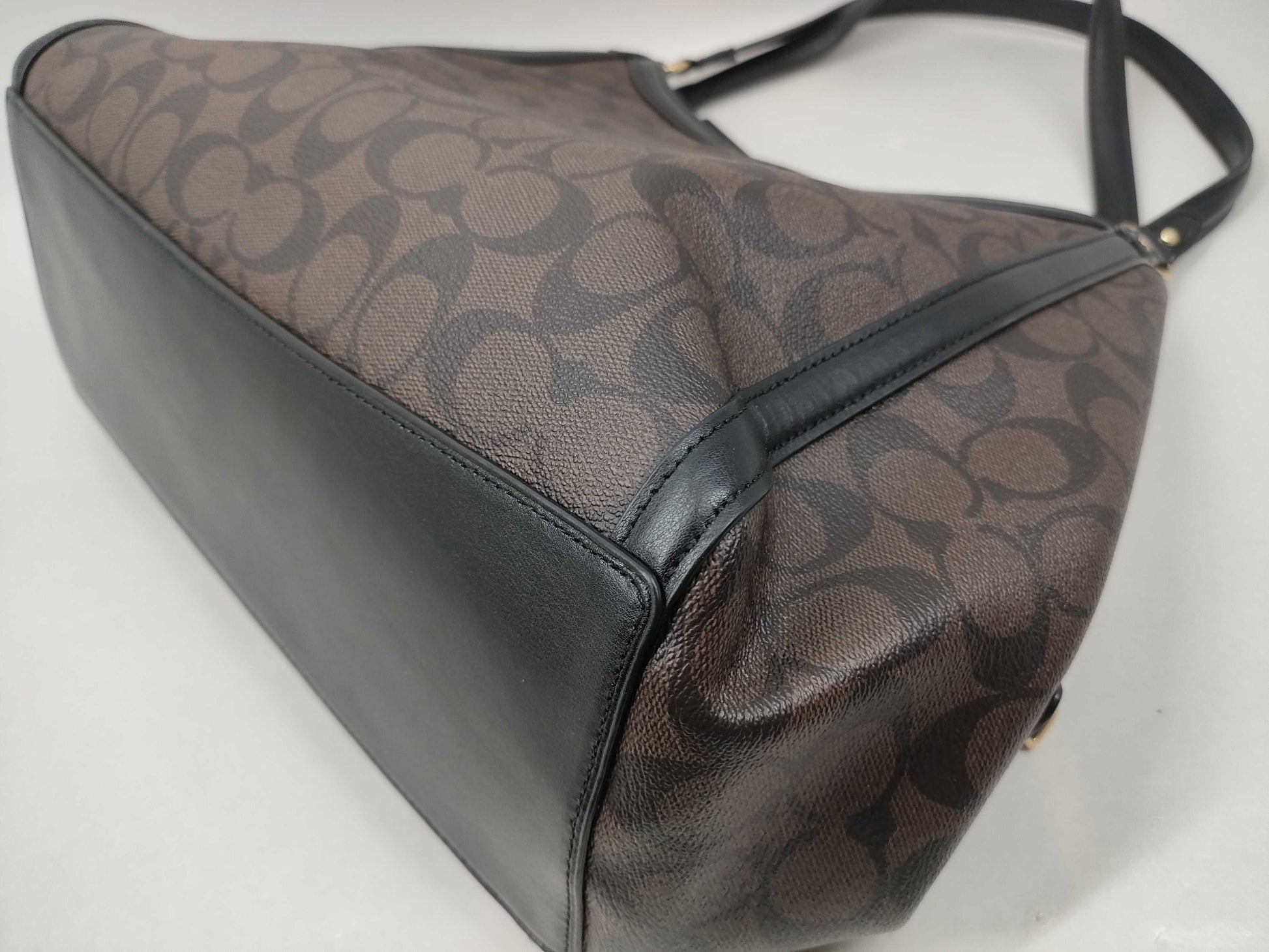 COACH Signature C6232 Tote Bag