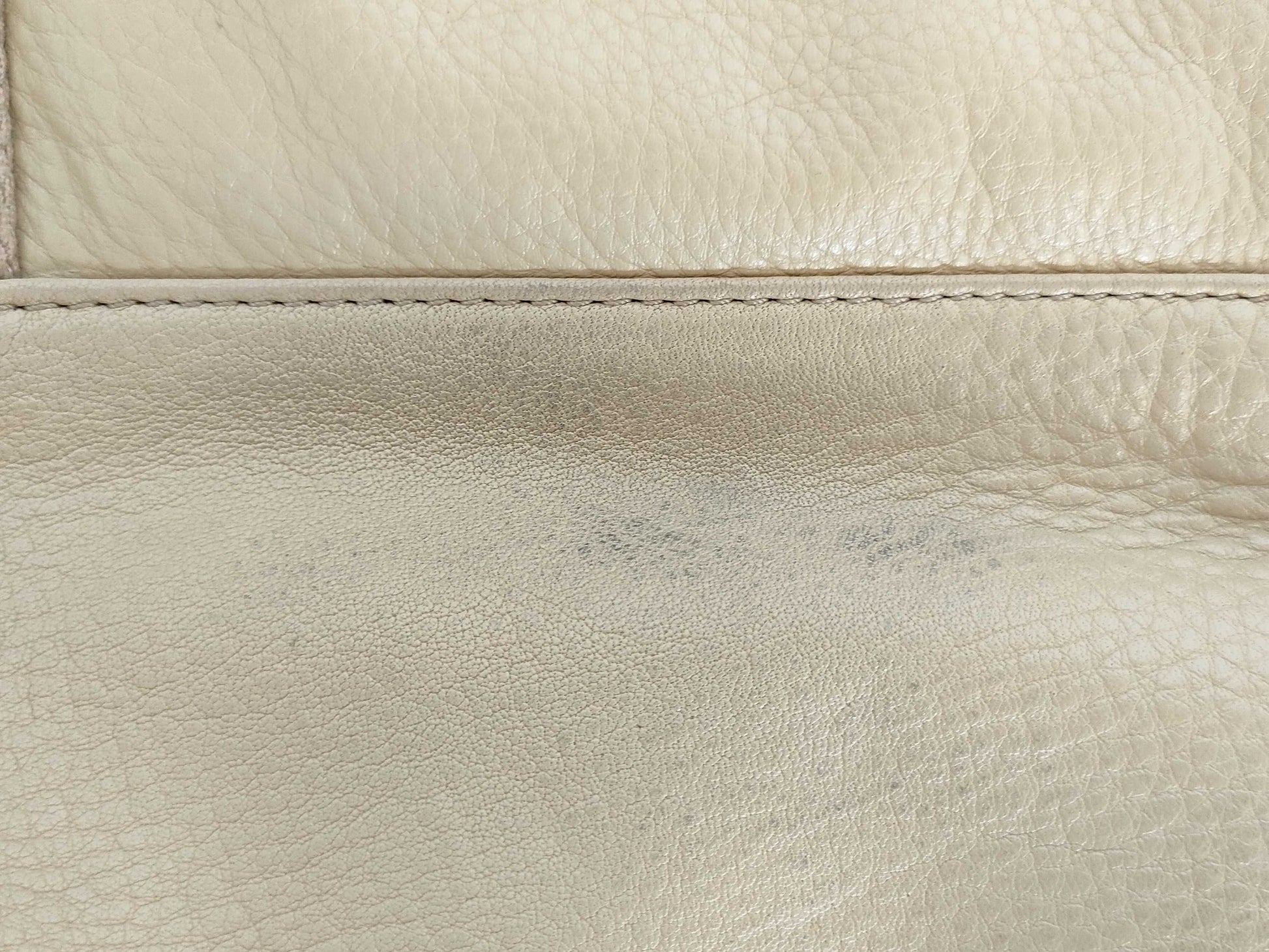 Tory Burch Leather Handbag