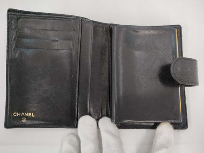 CHANEL Caviar Skin Coco Mark Wallet