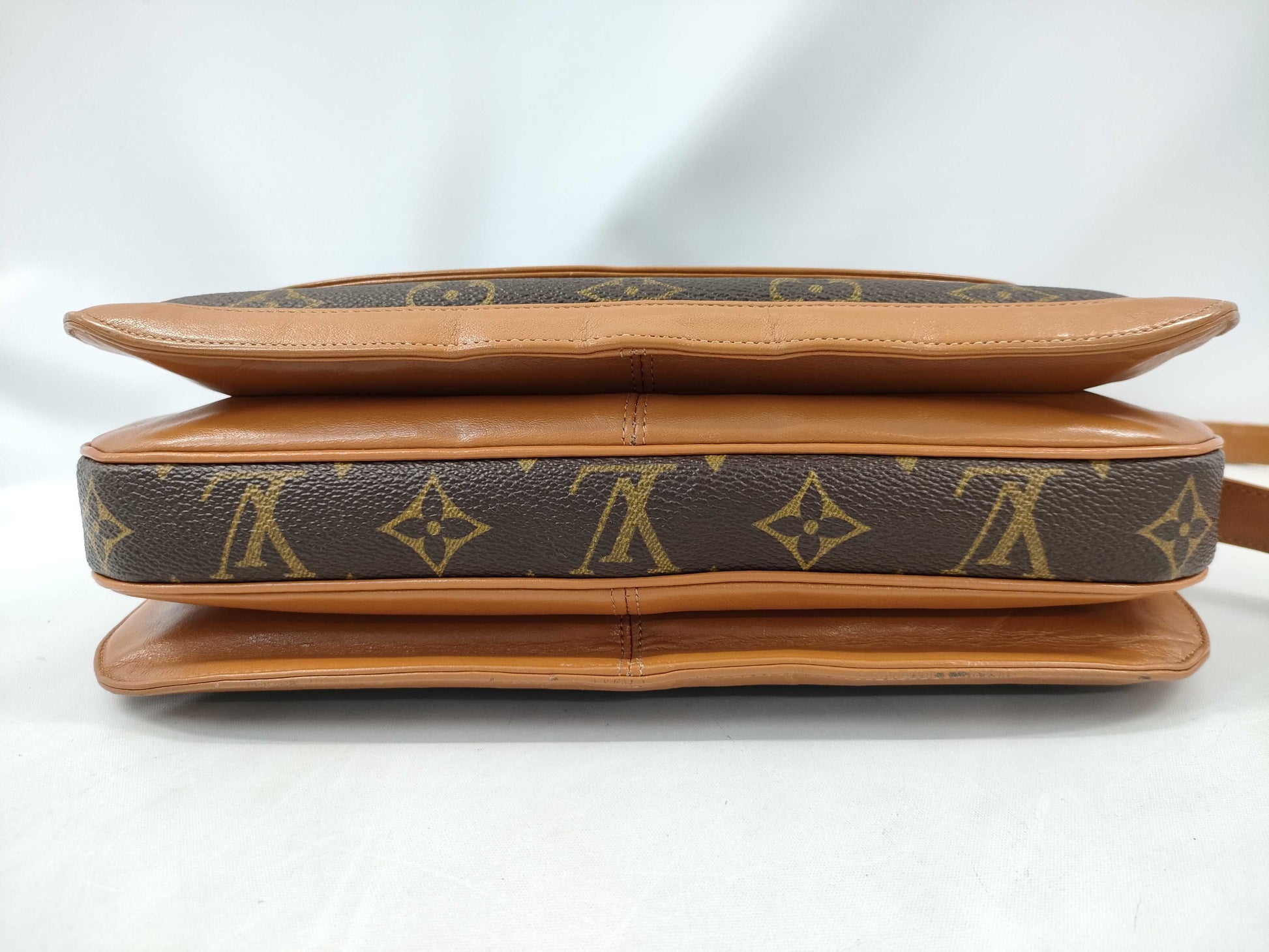 LOUIS VUITTON Monogram Made in USA Vintage Paper Tag Shoulder Bag