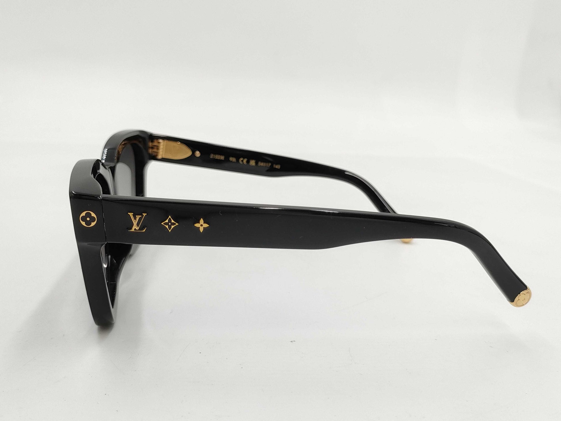 LOUIS VUITTON Z1523E Sunglasses/Glasses
