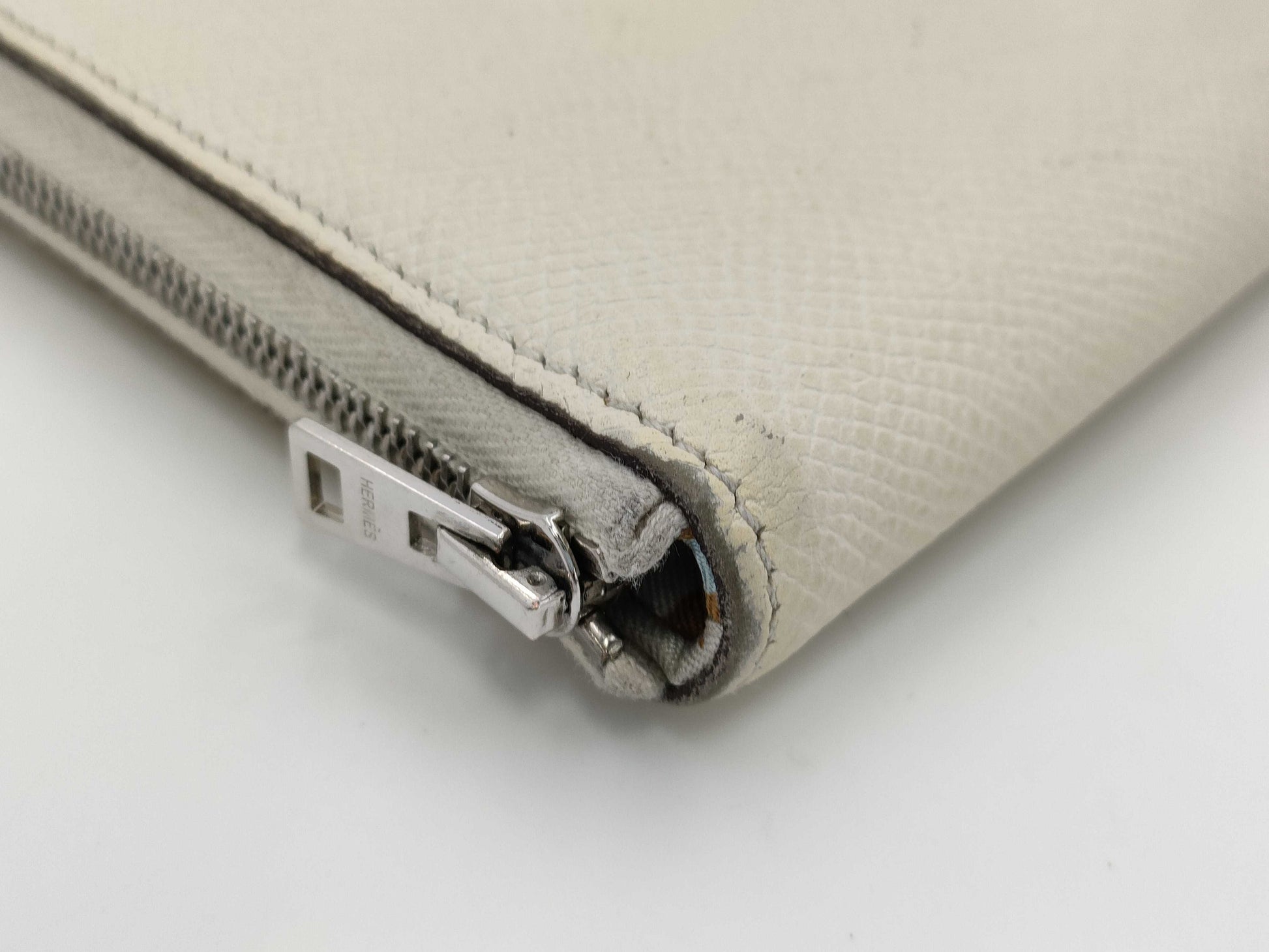HERMES Azap Long Silk In U Stamp Silver Hardware Wallet
