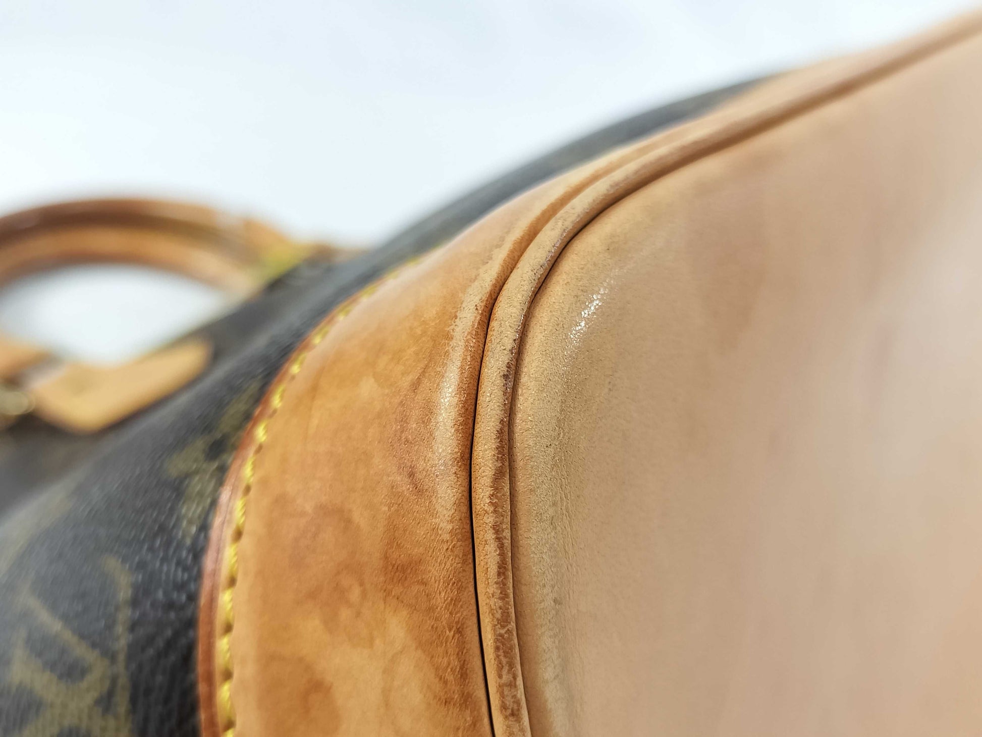 LOUIS VUITTON Monogram M51130 Alma Handbag