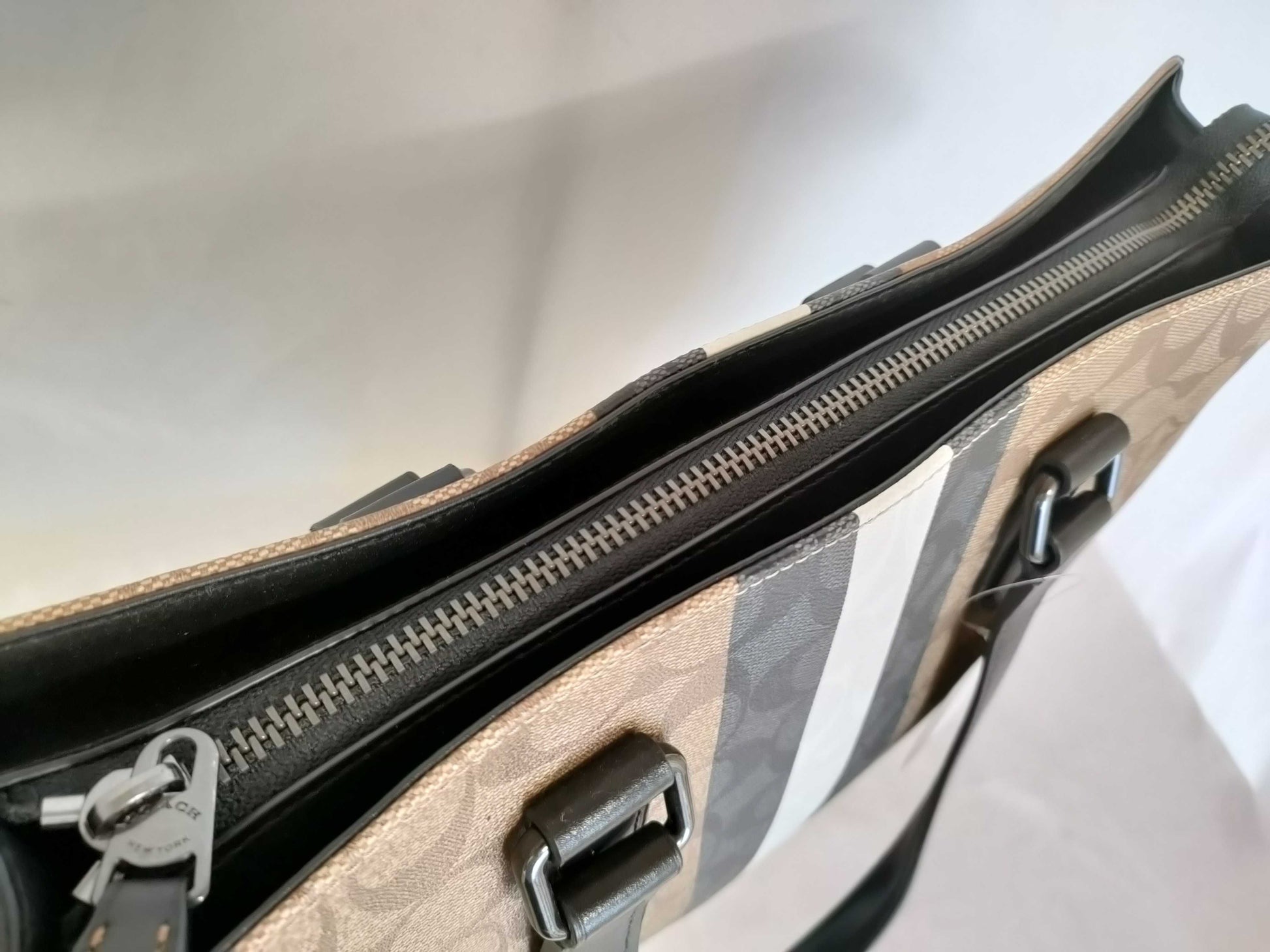 COACH Signature 6707 Tote Bag