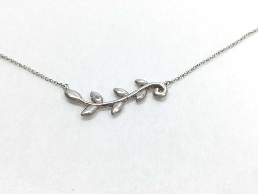 Tiffany & Co. Paloma Picasso Olive Leaf Necklace
