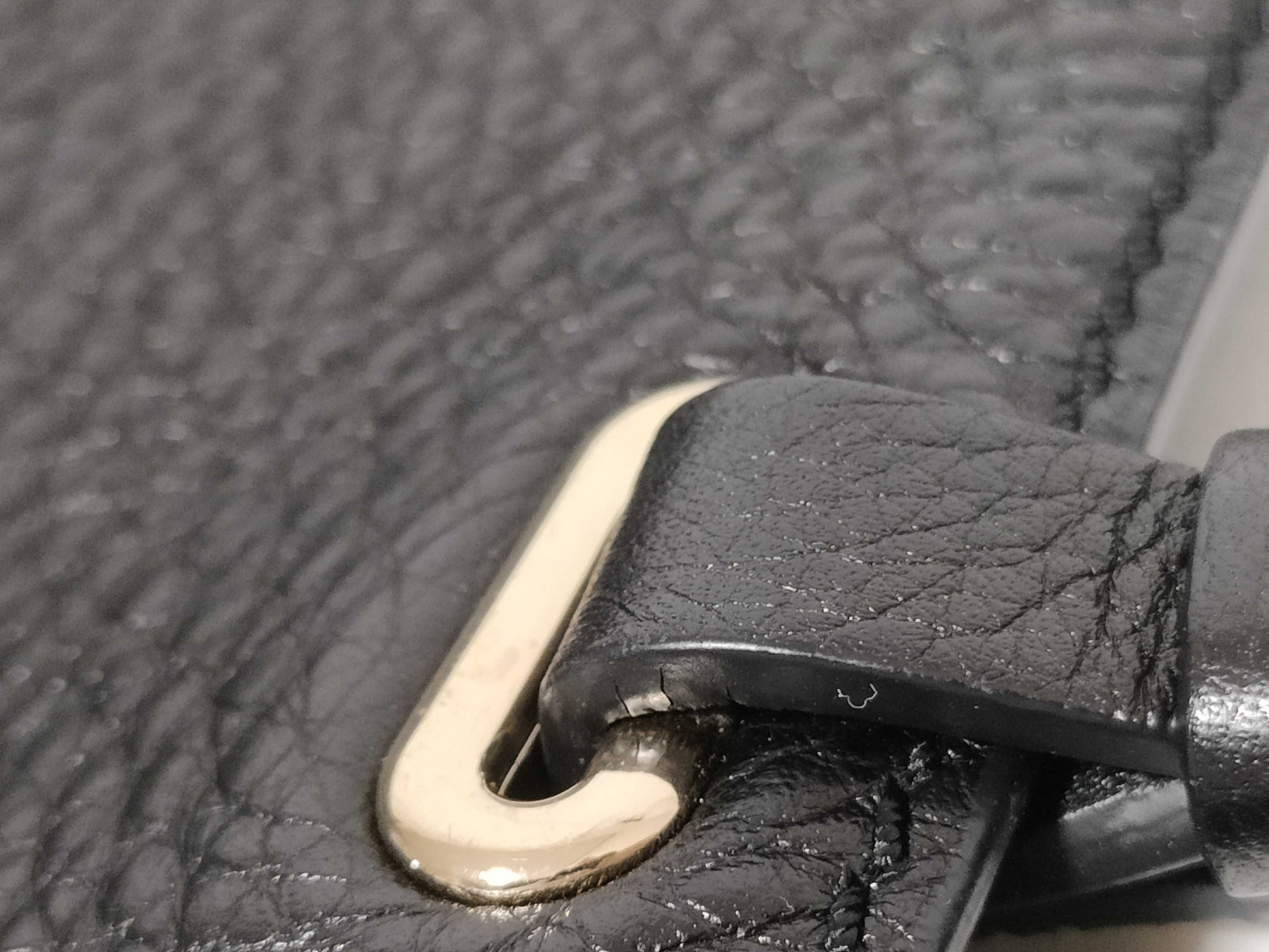 VALENTINO Black 2-Way Shoulder Handbag