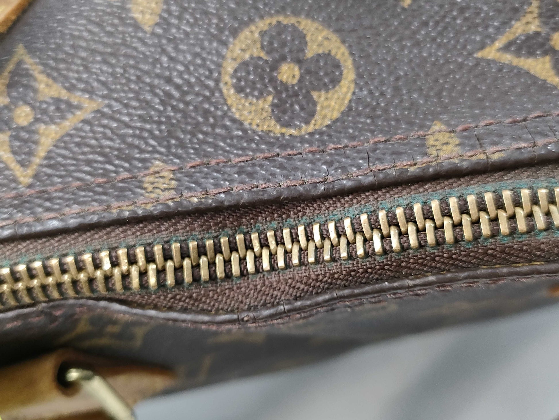 LOUIS VUITTON Monogram M41108 Speedy 30 Boston Bag