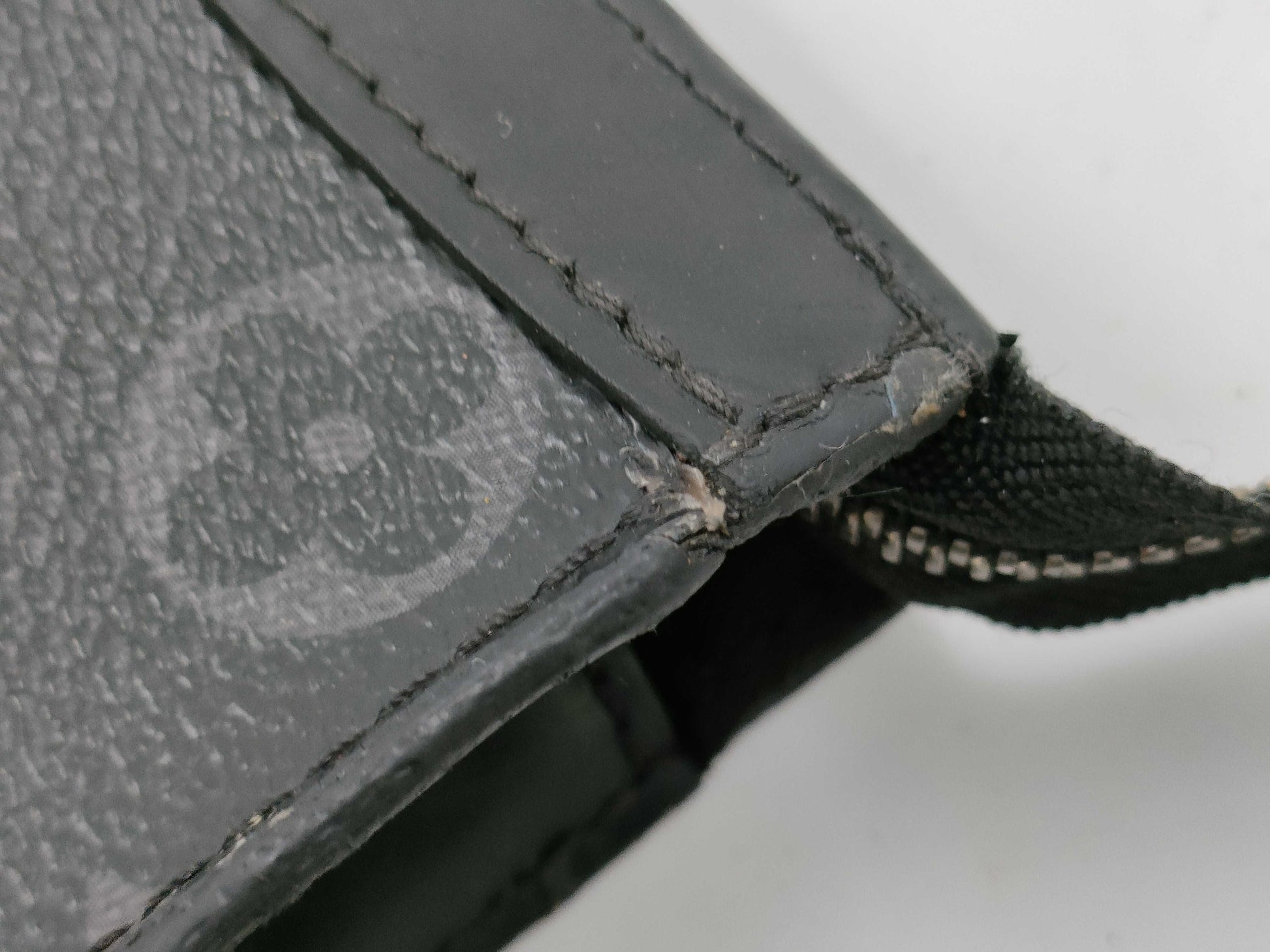 LOUIS VUITTON Pochette Voyage MM M61692 Second Bag