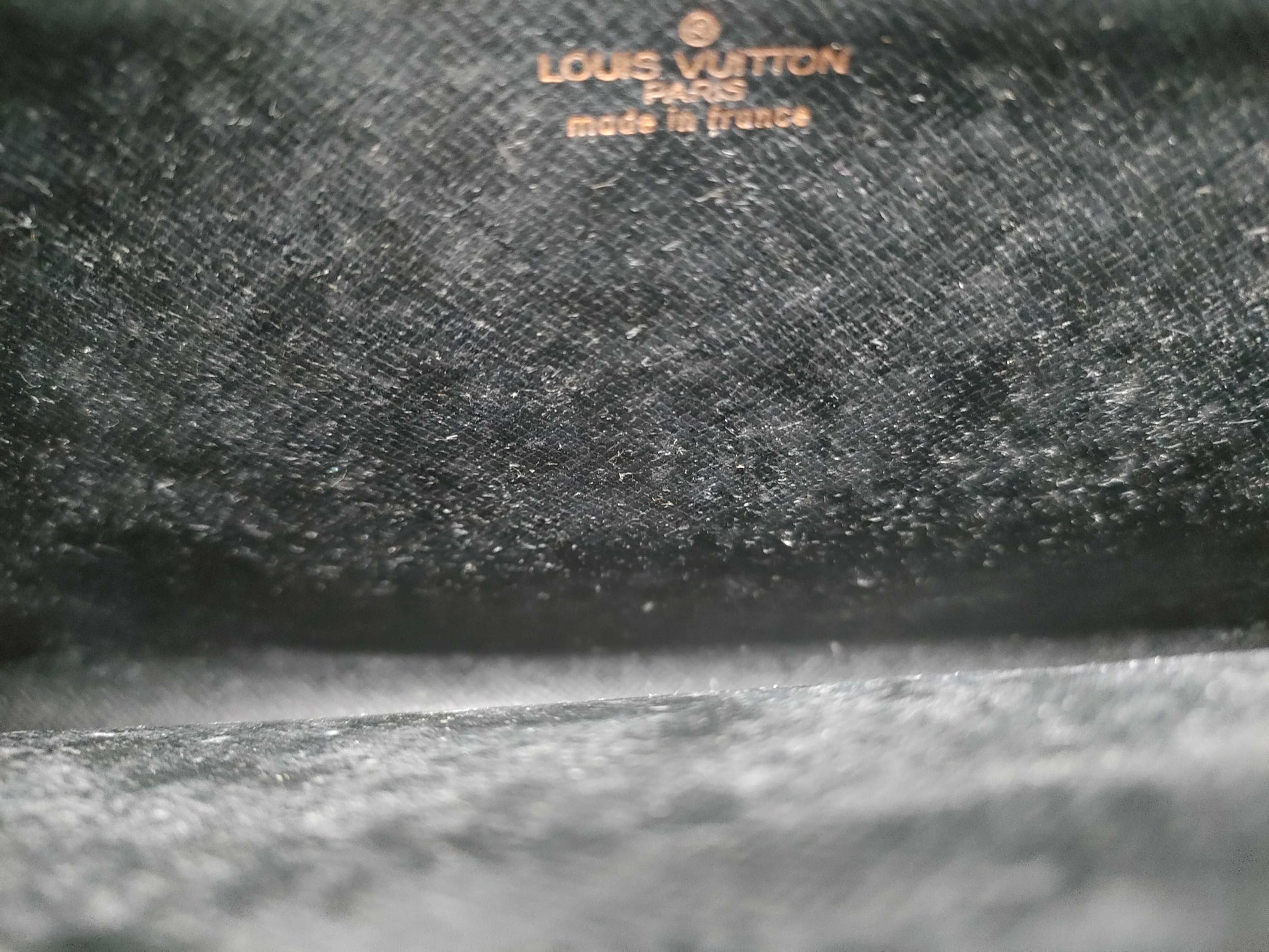 LOUIS VUITTON Epi Art Deco/Moderately deteriorated second bag