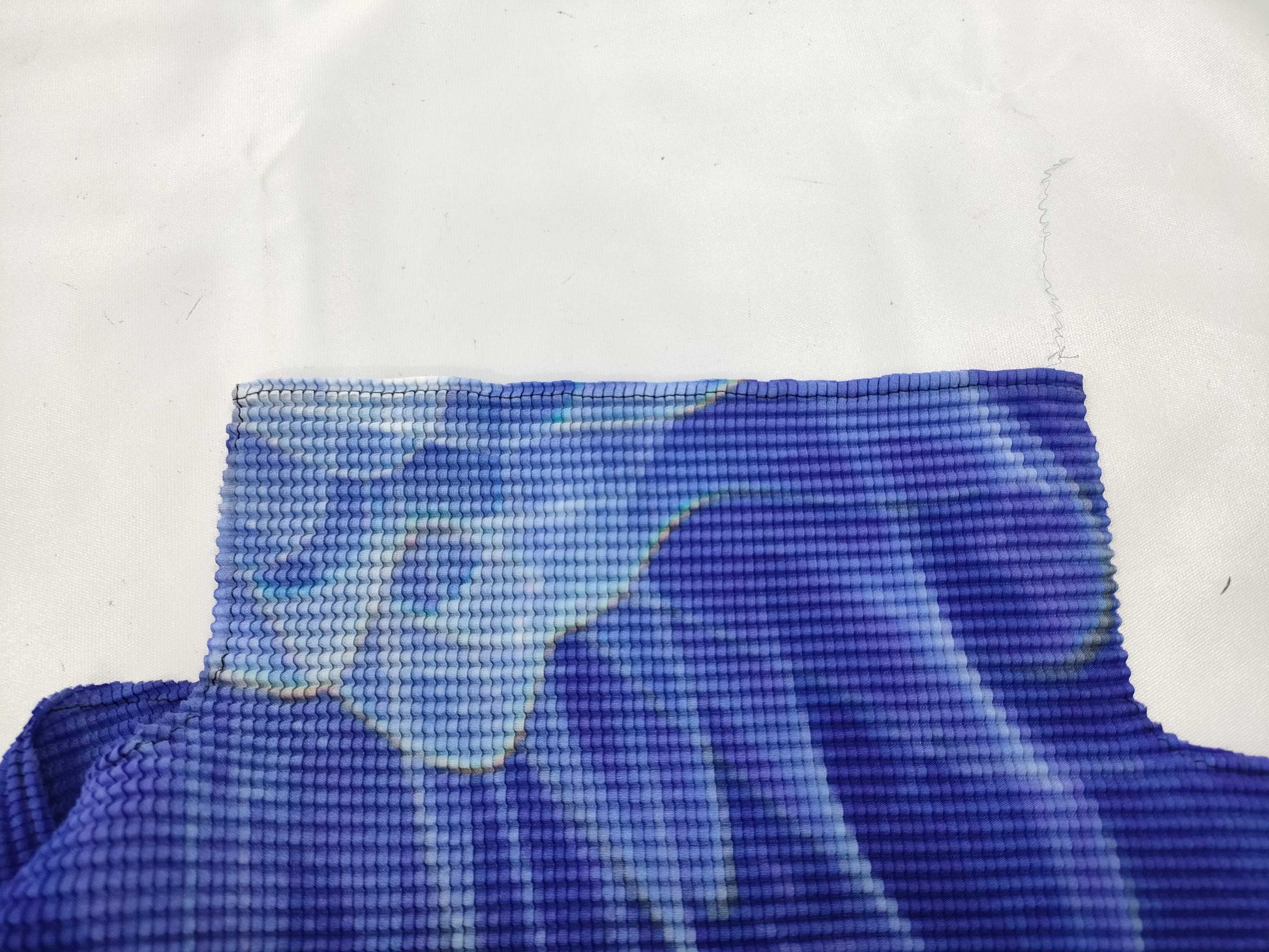 ISSEY MIYAKE me Tops MI11FK935 Aurora Tops