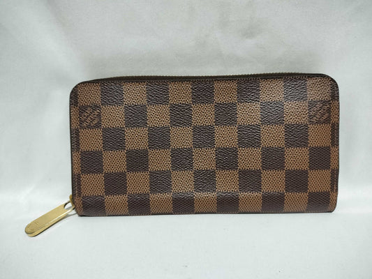 LOUIS VUITTON Damier Round Zip Wallet