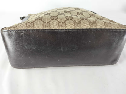 GUCCI GG Canvas One-Shoulder Shoulder Bag