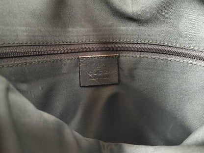 GUCCI GG Canvas One-Shoulder Shoulder Bag