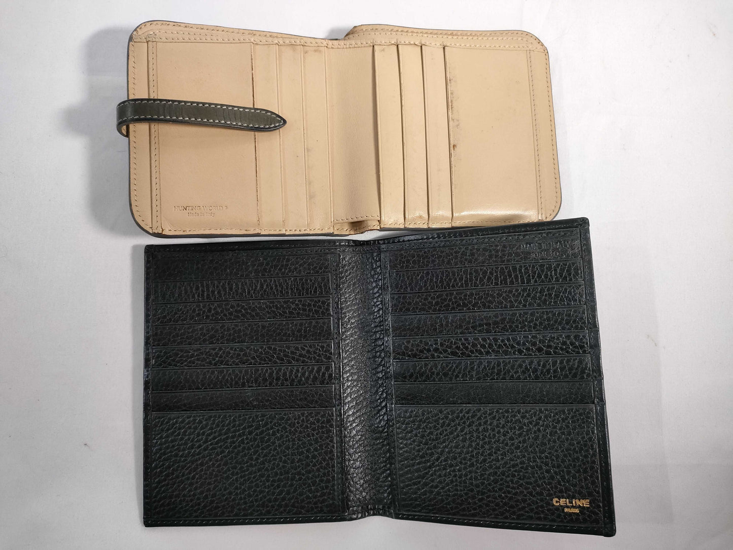 GUCCI Hunting World Wallets/Planner Covers and Other Wallets
