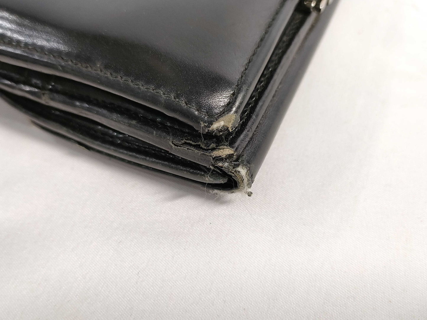 GUCCI Hunting World Wallets/Planner Covers and Other Wallets