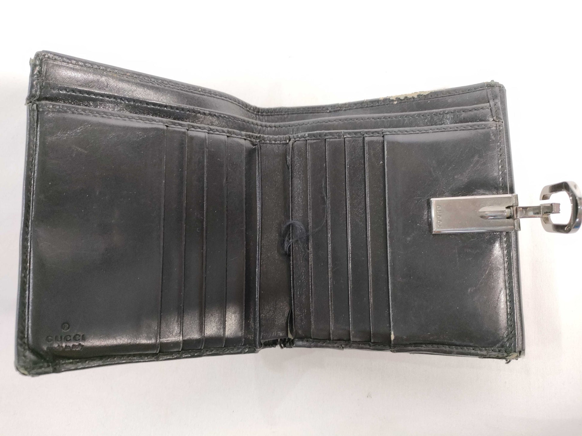 GUCCI Hunting World Wallets/Planner Covers and Other Wallets