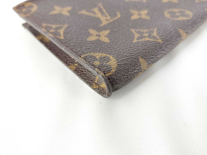 LOUIS VUITTON V*1918 Monogram Bucket Pouch