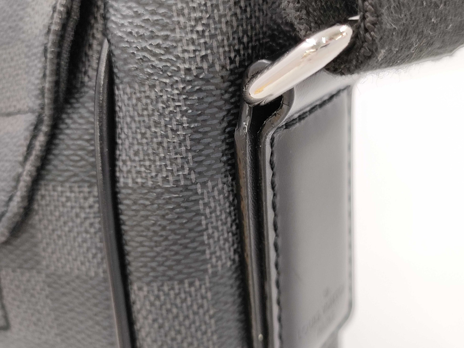 LOUIS VUITTON Damier Graphite N58029 Daniel MM Shoulder Bag