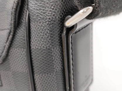 LOUIS VUITTON Damier Graphite N58029 Daniel MM Shoulder Bag