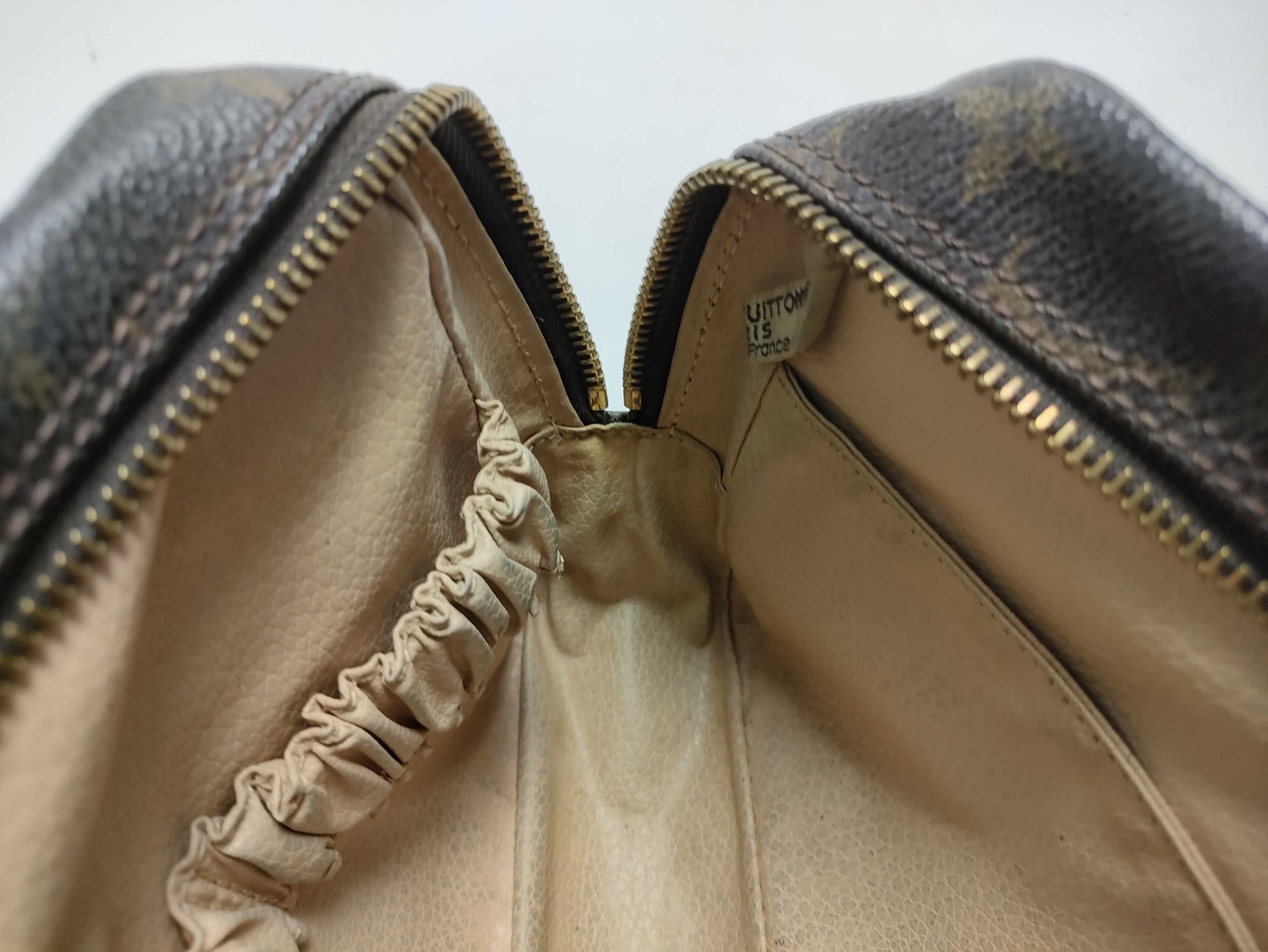 LOUIS VUITTON Monogram Truest Wallet Second Bag