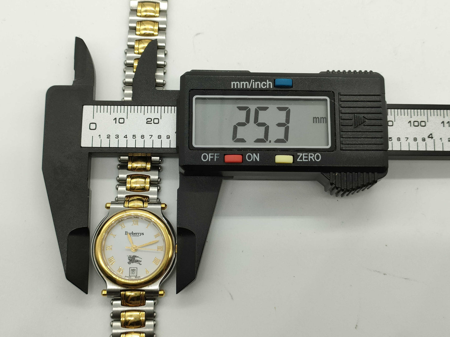 BURBERRY 5000 Women's Watch