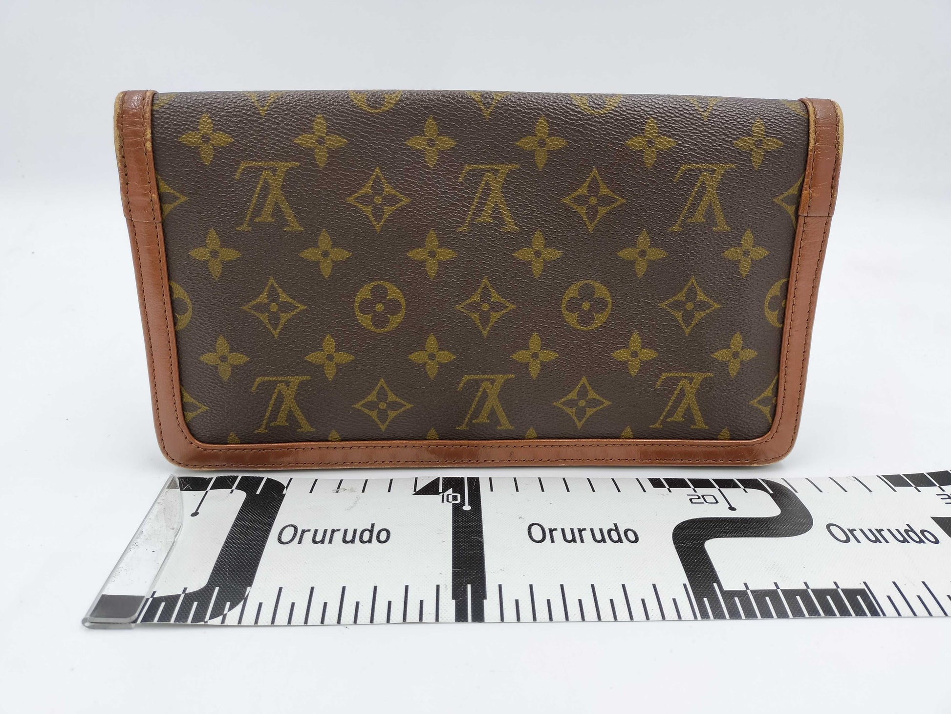 LOUIS VUITTON Monogram Pochette Dame Clutch Bag