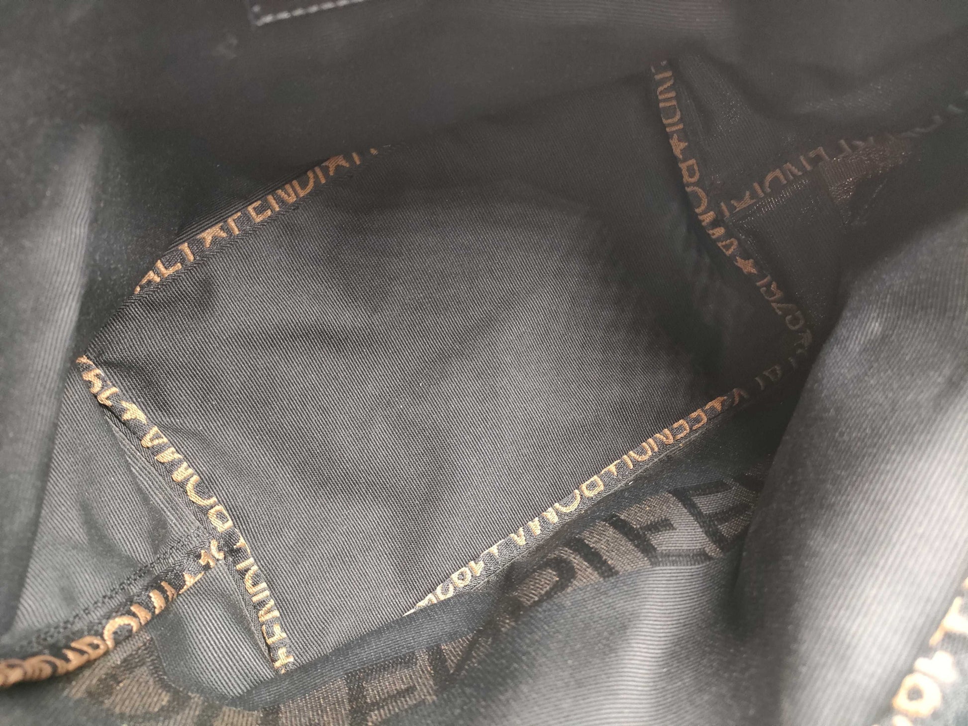 FENDI 2305 26488 handbag