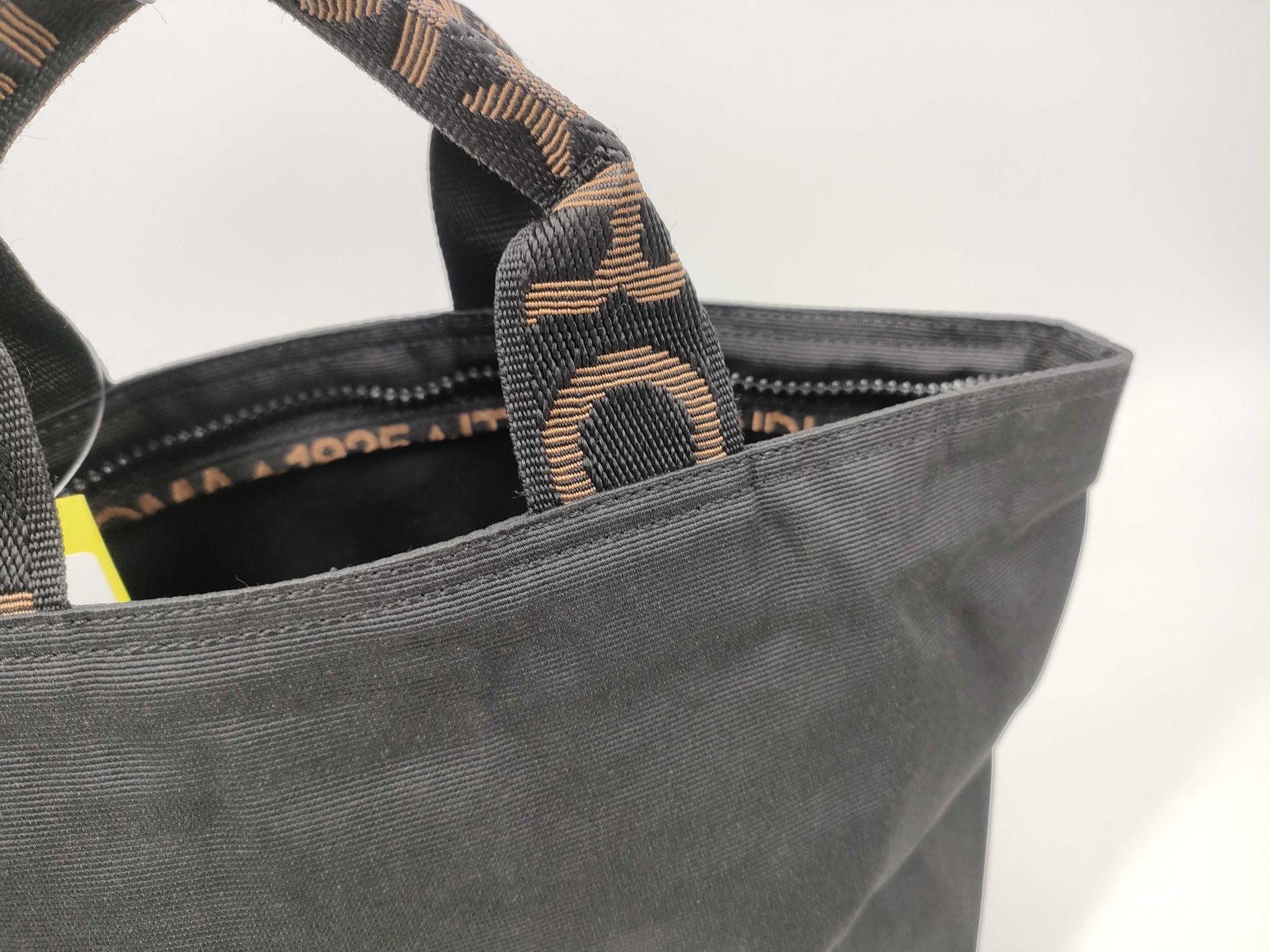 FENDI 2305 26488 handbag