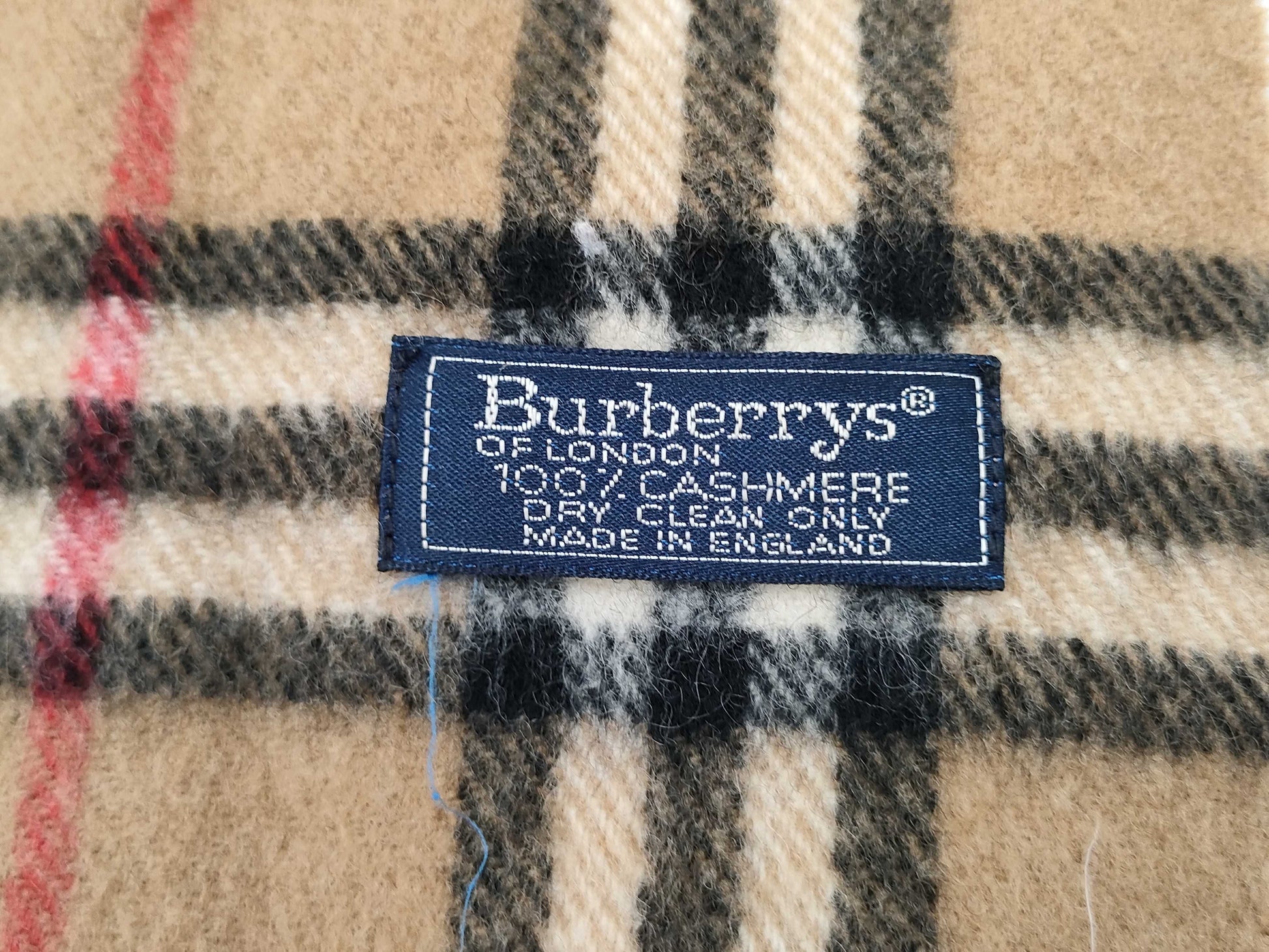 BURBERRY Cashmere Scarf