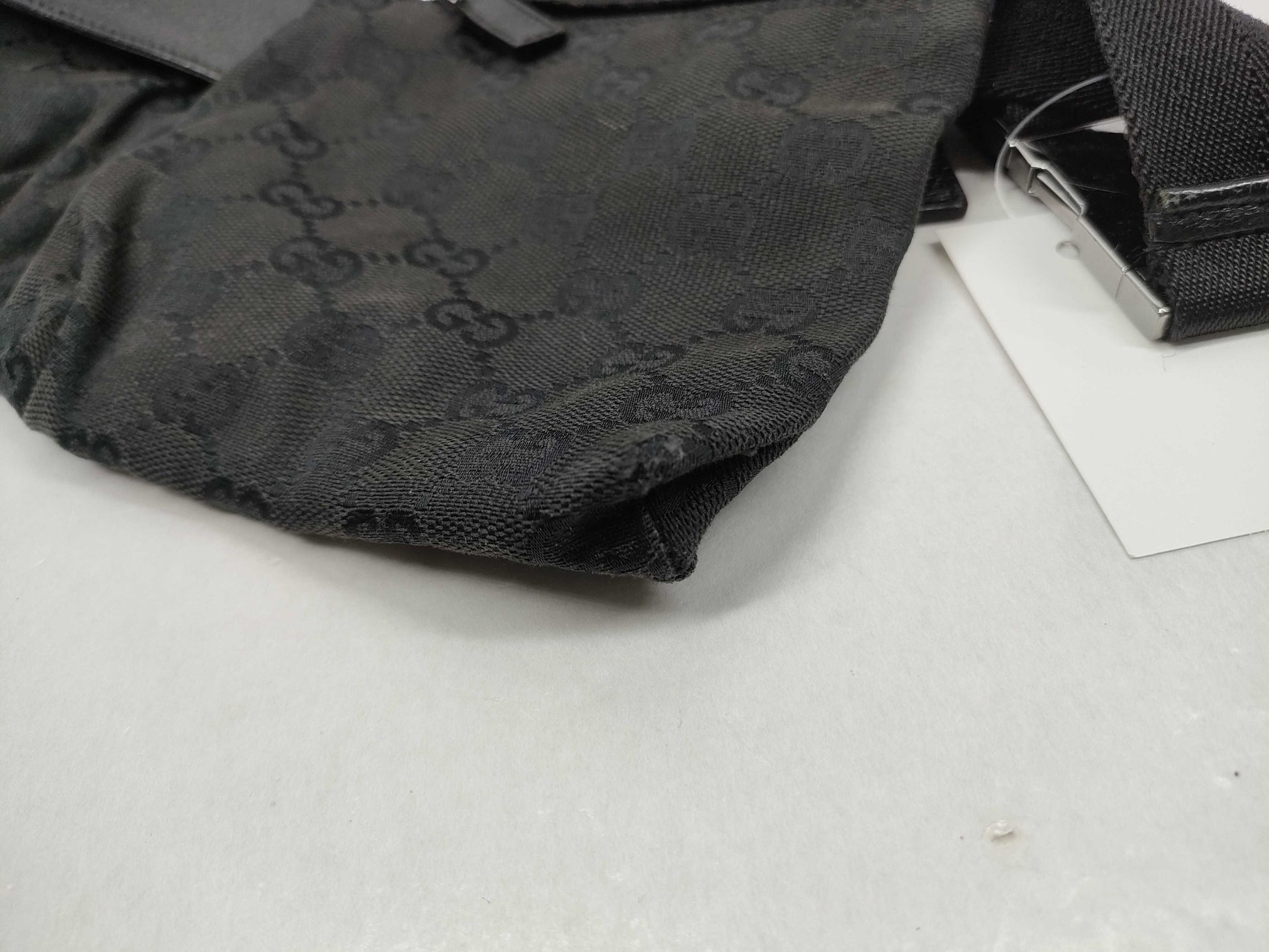 GUCCI GG Canvas 28566 Body Bag Black Shoulder Bag