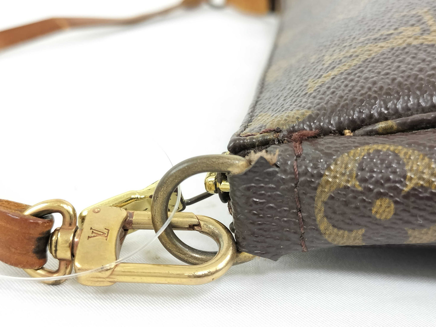 LOUIS VUITTON SL0061 Monogram M40712 Pochette Accessoires Handbag with ST
