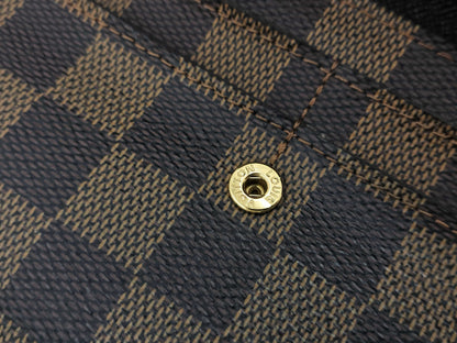 LOUIS VUITTON Damier Sarah Wallet