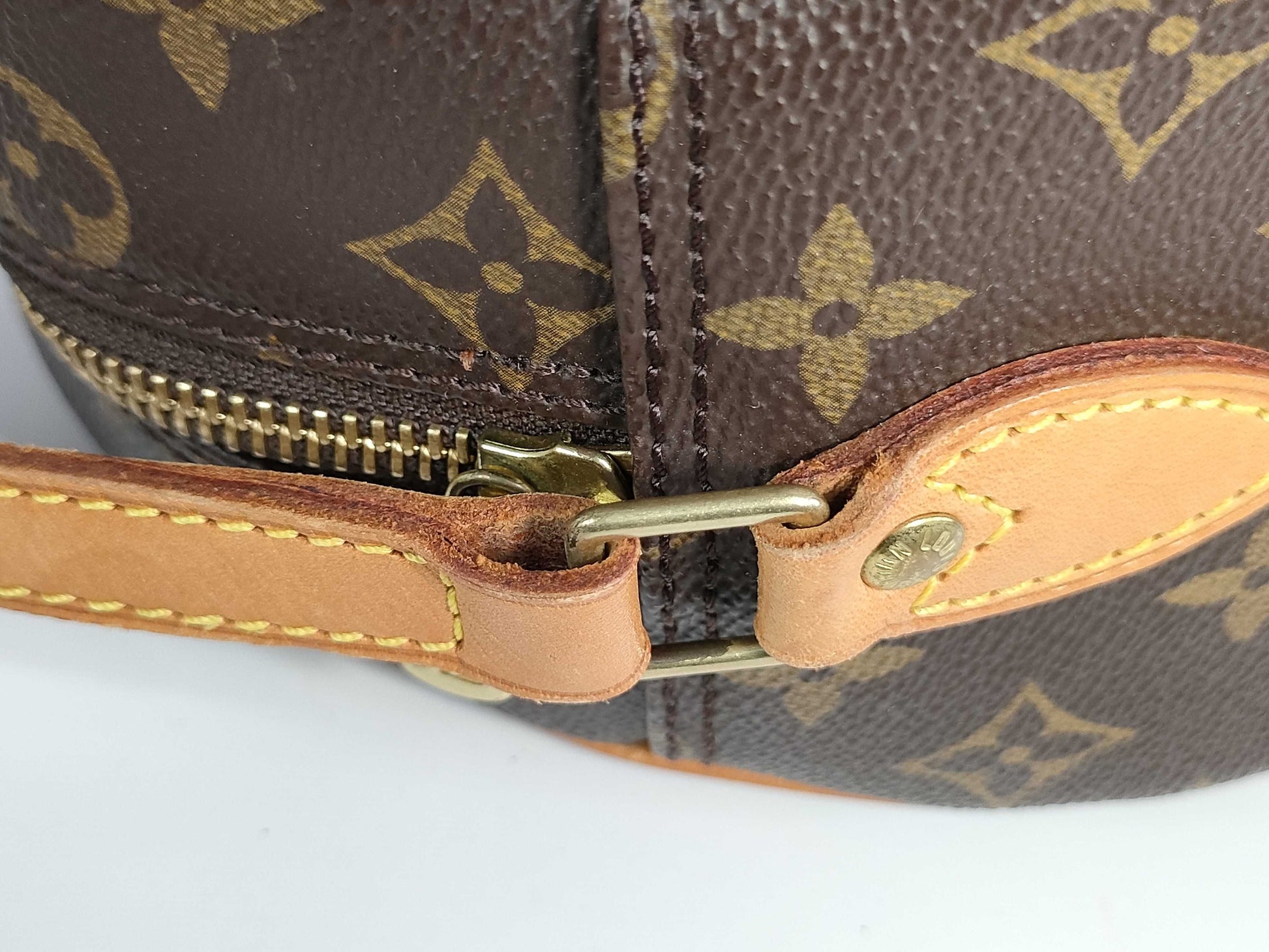 LOUIS VUITTON [Model Number] M51221 Monogram Blois Shoulder Bag