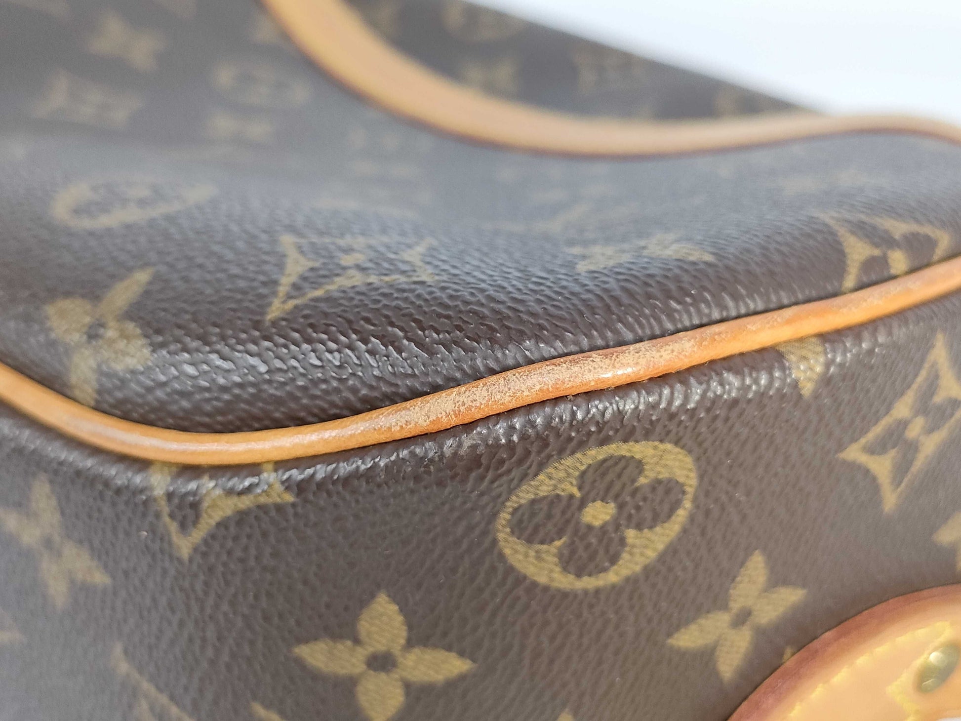LOUIS VUITTON [Model Number] M51221 Monogram Blois Shoulder Bag