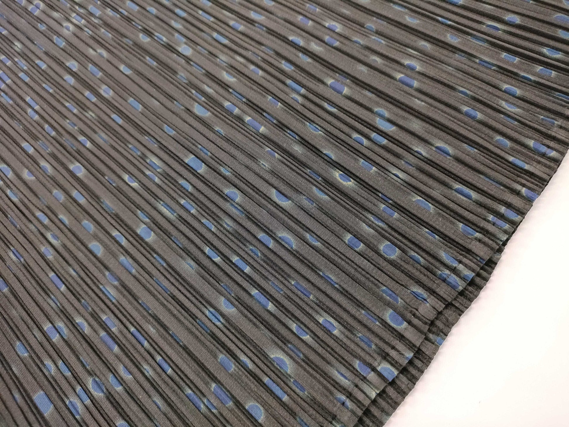 ISSEY MIYAKE Pleats Please Tops Tops