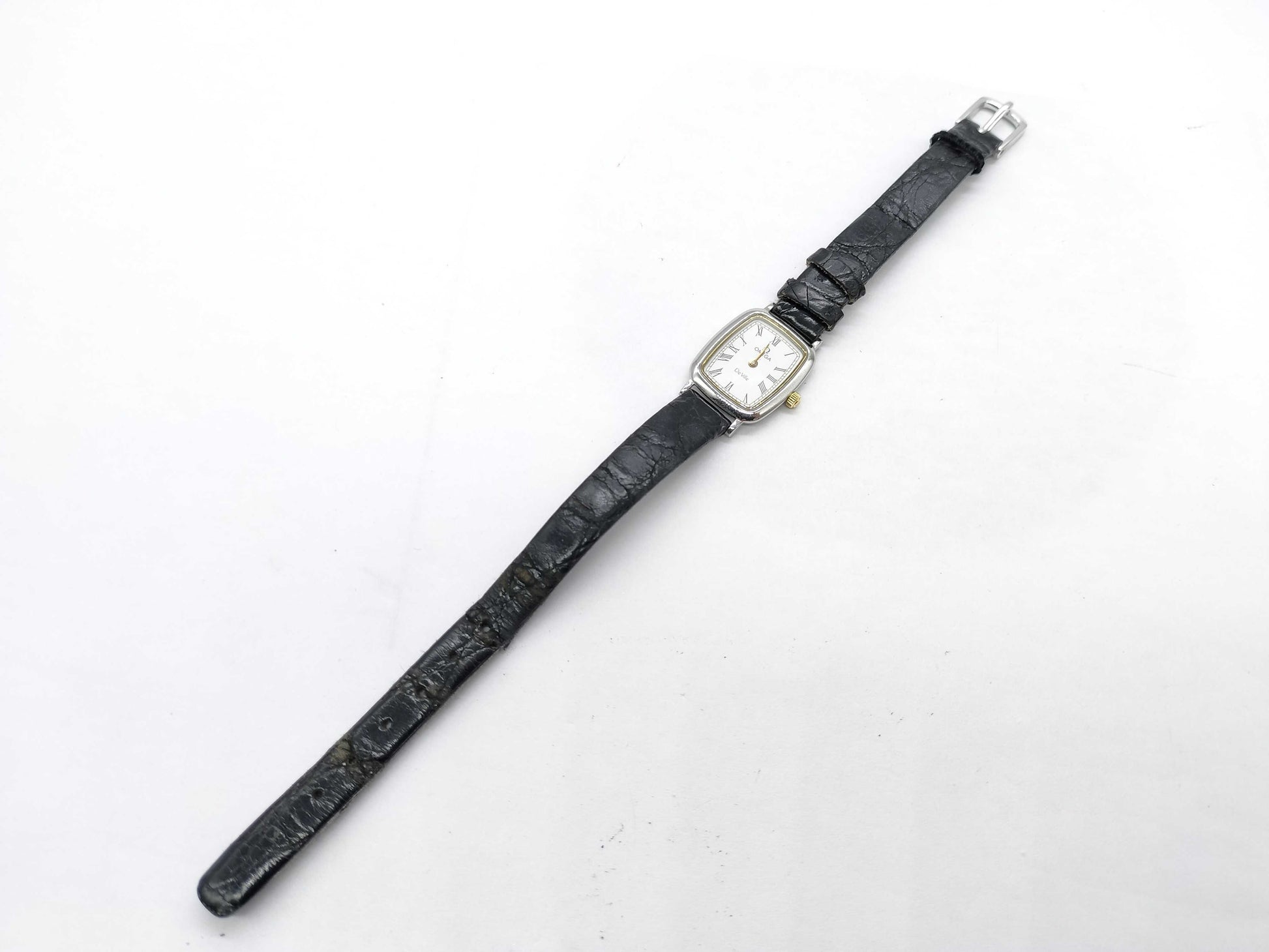 OMEGA Devil Square Roman numerals women's watch, undamaged