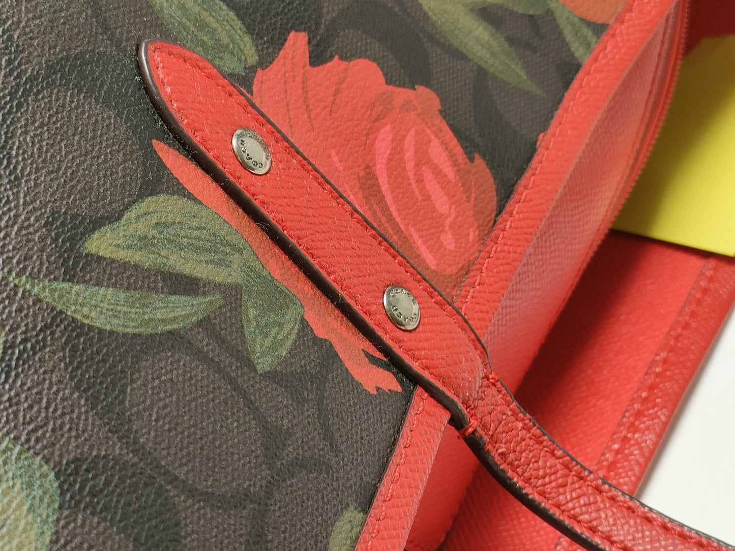 COACH Rose/Handbag Tote Bag