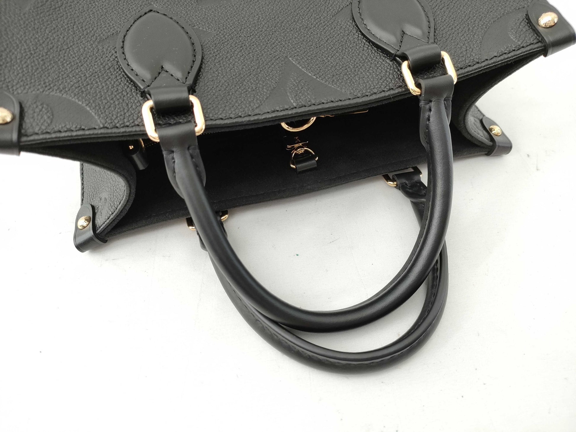 LOUIS VUITTON RFID Verified, Serial Number Unverifiable, Monogram On the Go PM M45653 Handbag