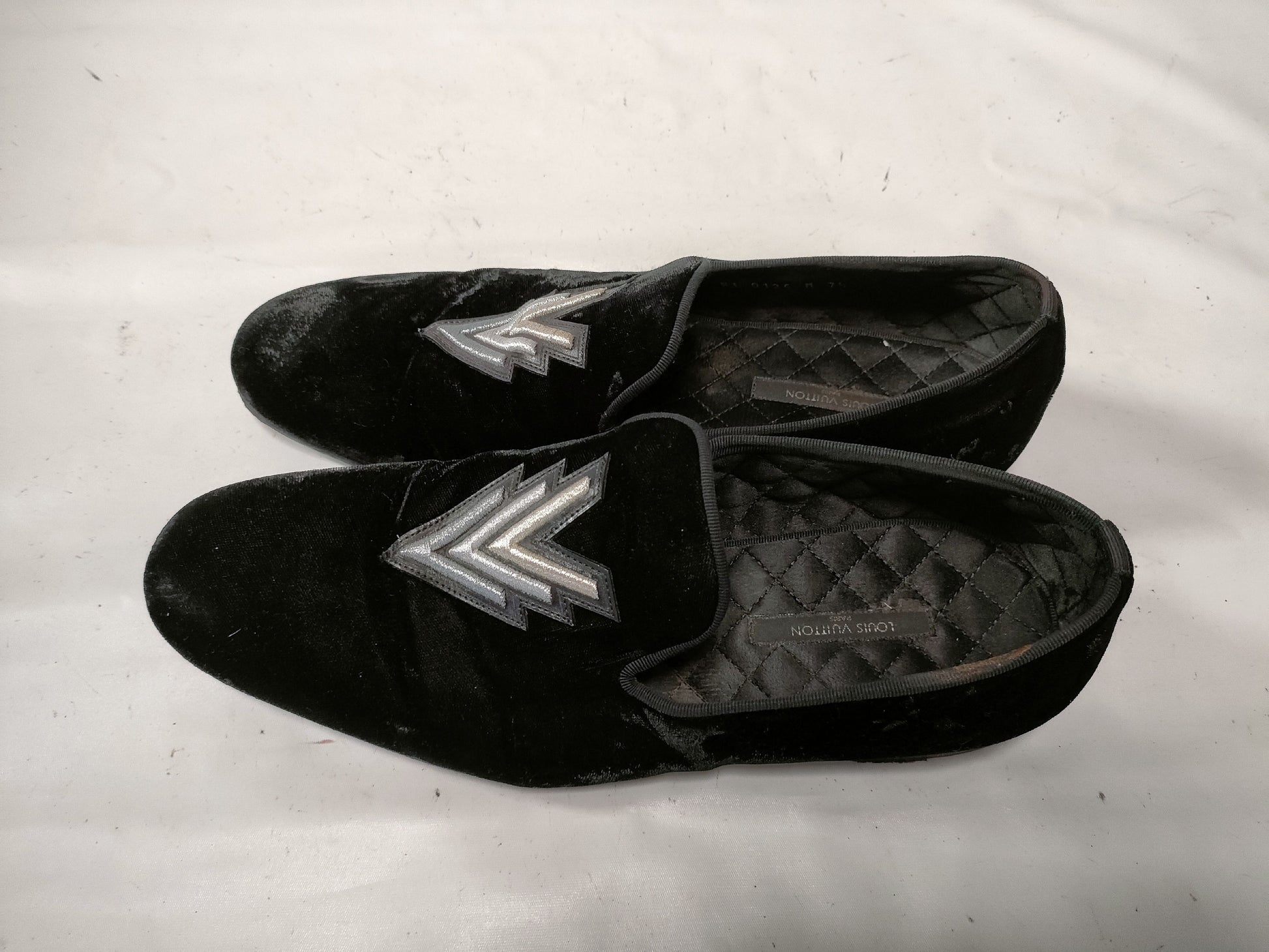 LOUIS VUITTON Triple V Suede Black Loafers