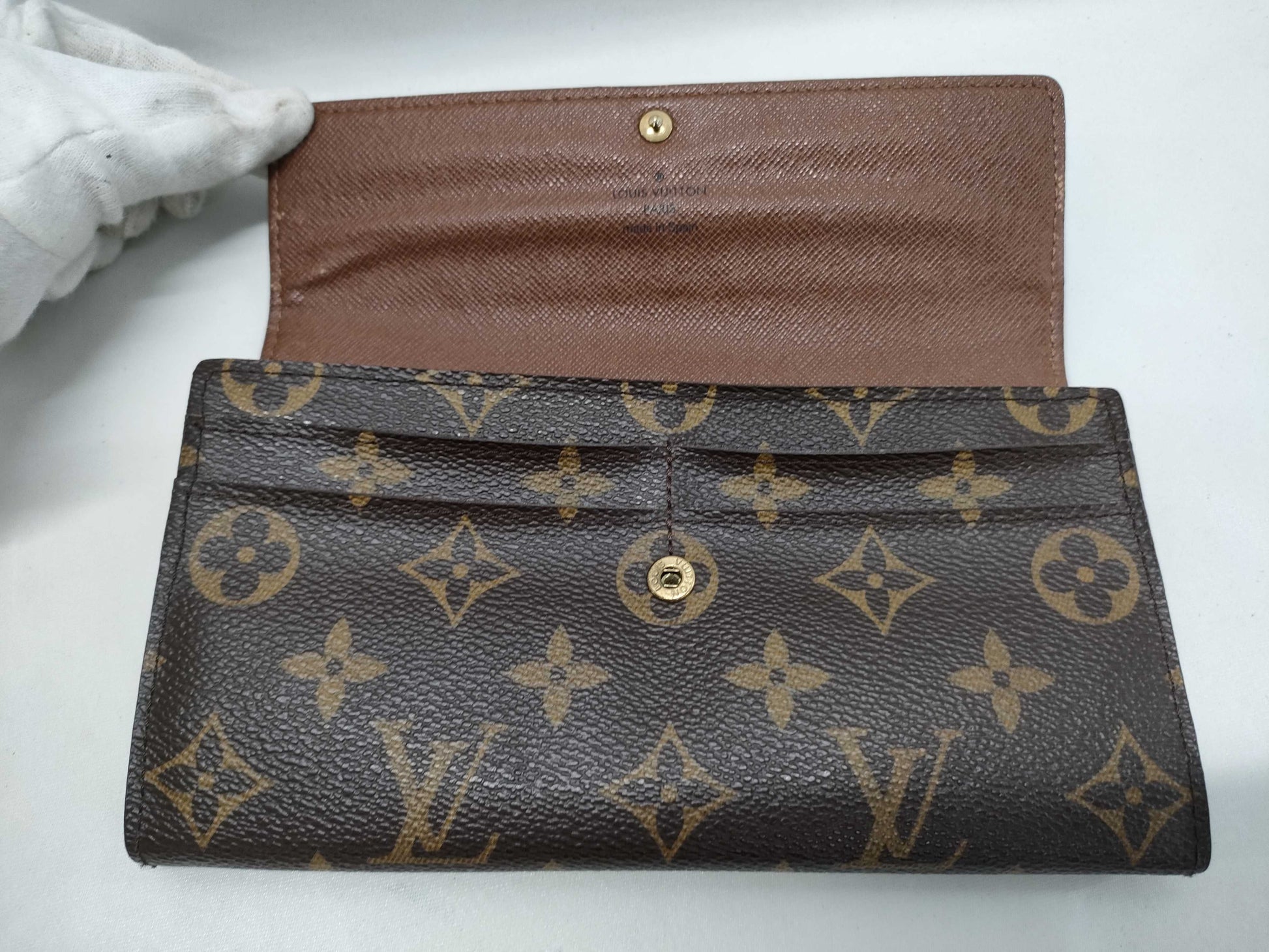 LOUIS VUITTON Monogram Portefeuille Sarah Wallet