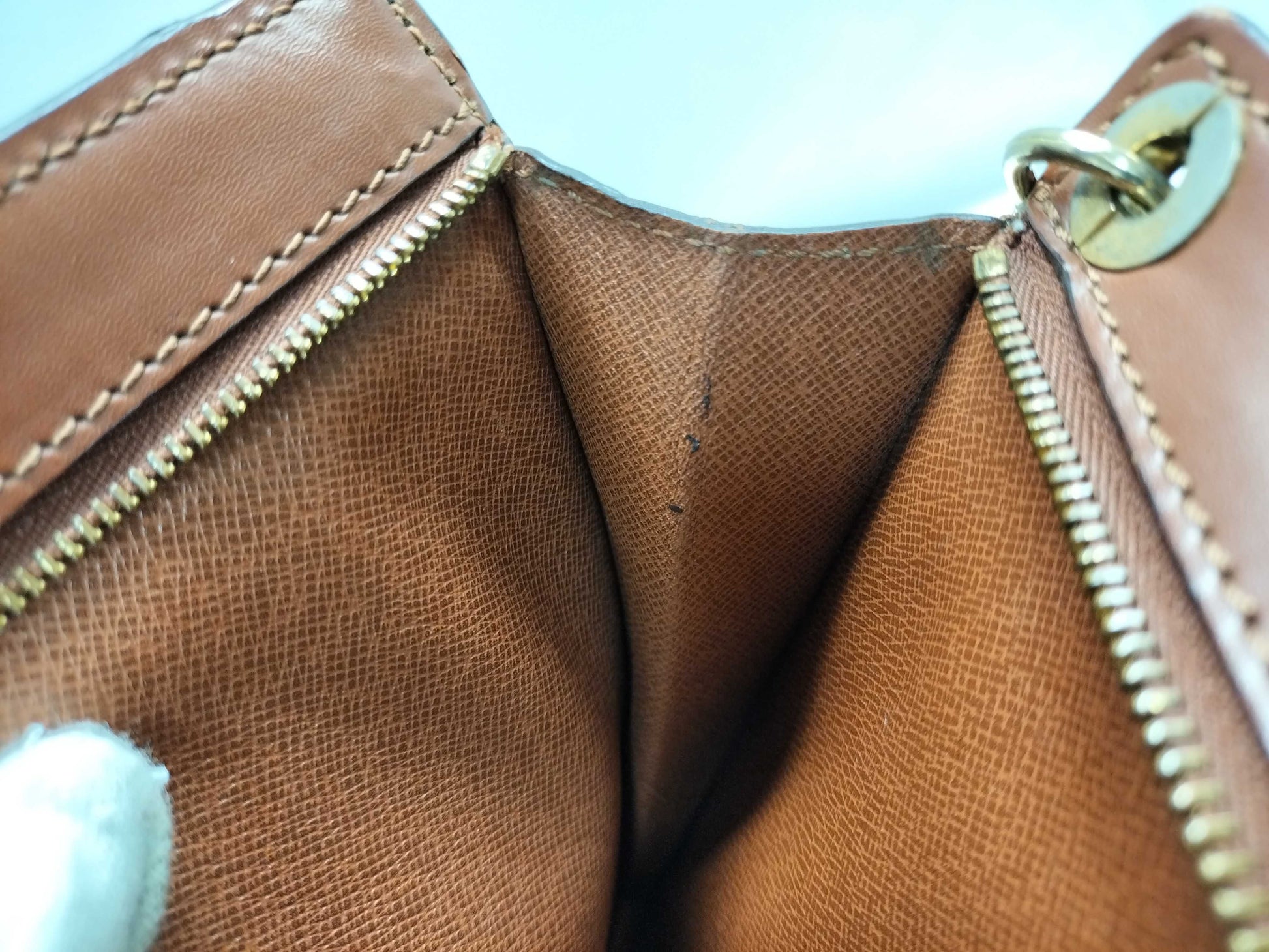 LOUIS VUITTON 883FC Monogram Enghien/Vintage/3-Digit Serial Number Shoulder Bag