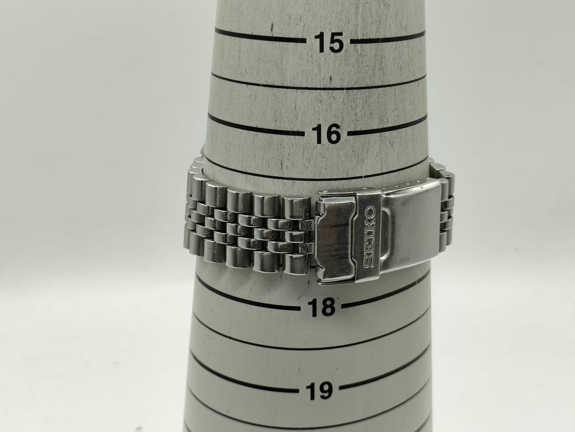 SEIKO 7S26-0020 Men's Watch