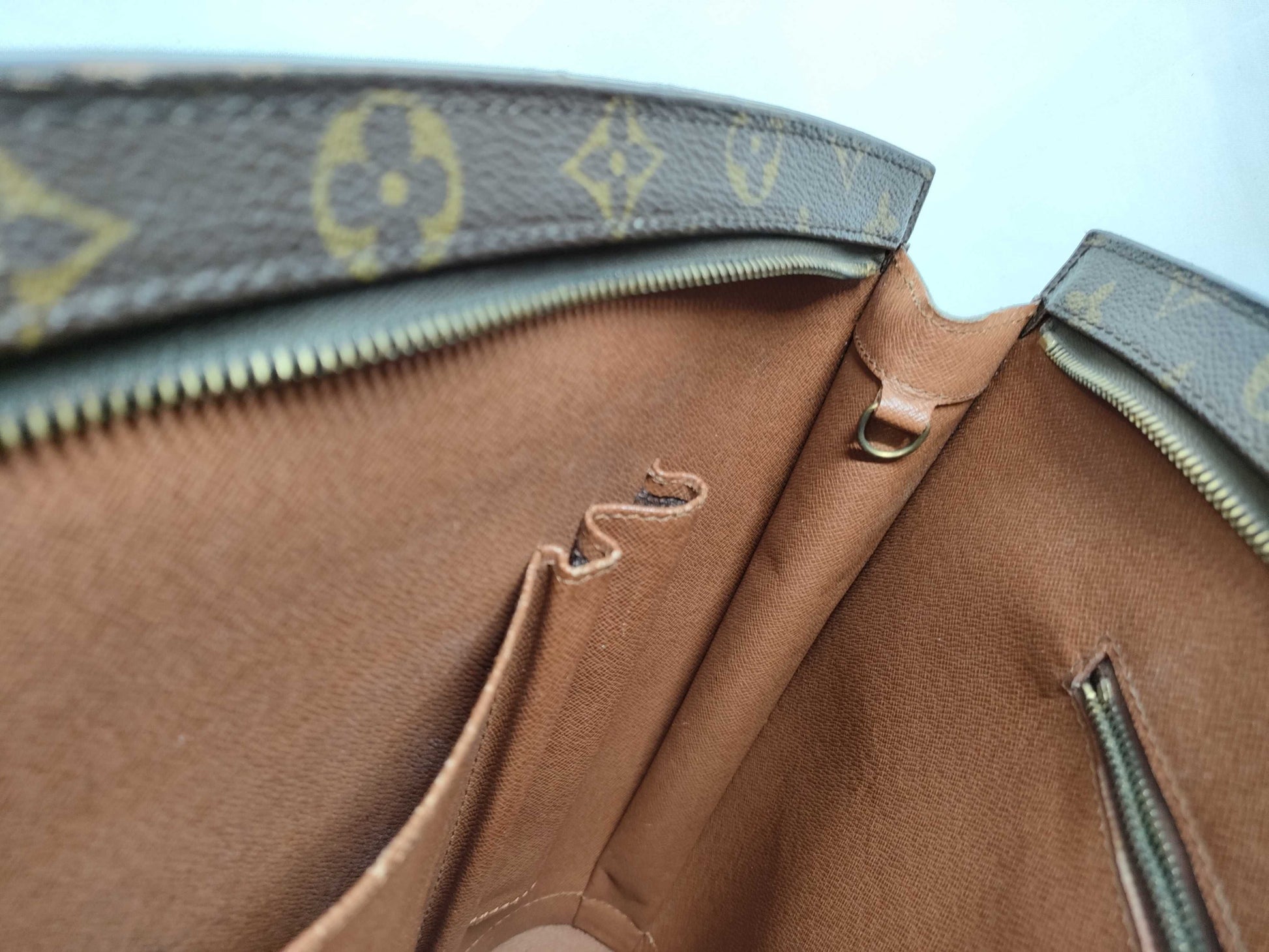 LOUIS VUITTON [Serial Number] Unconfirmed Monogram Babylon Handbag